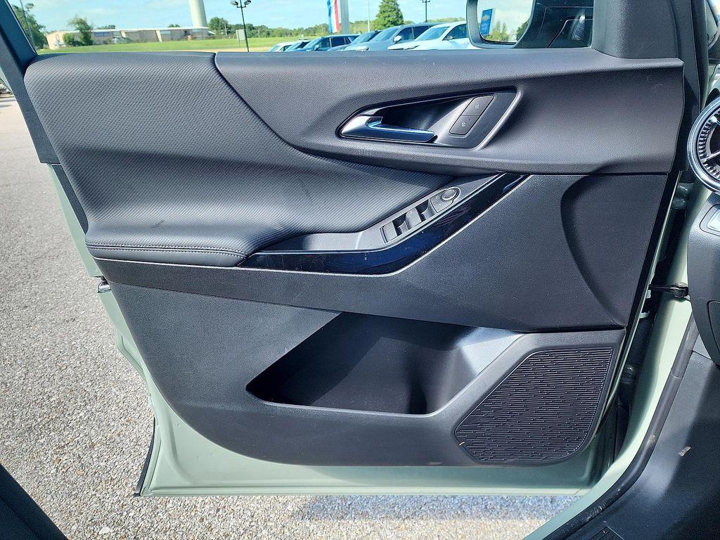 new 2026 Chevrolet Equinox car, priced at $32,740