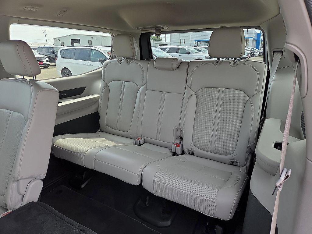 used 2024 Jeep Wagoneer car, priced at $40,363