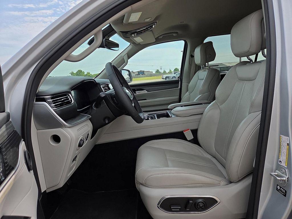 used 2024 Jeep Wagoneer car, priced at $40,363