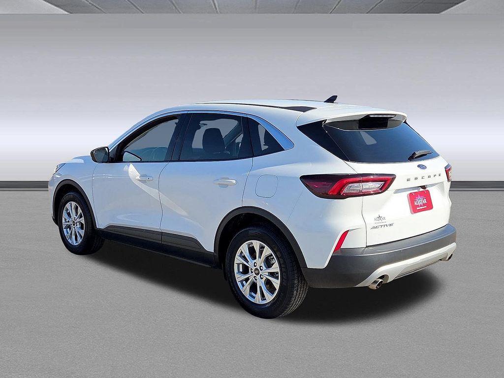 used 2024 Ford Escape car, priced at $19,999