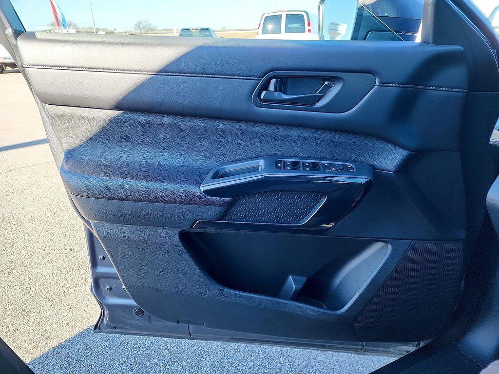 used 2024 Nissan Pathfinder car, priced at $29,782