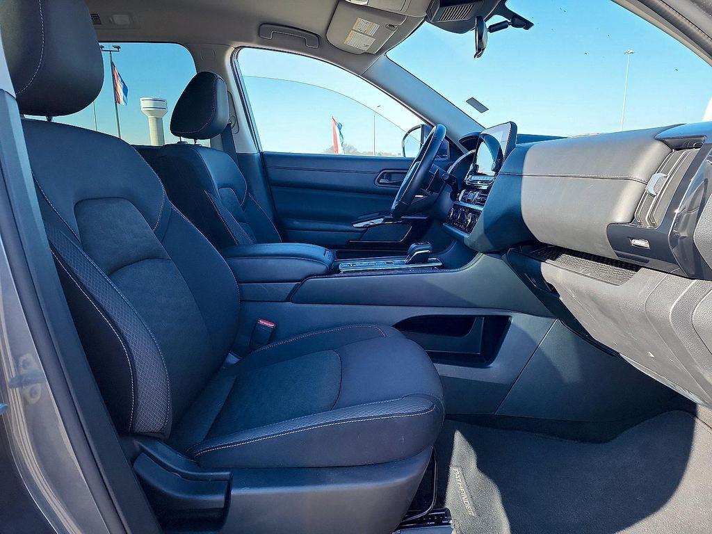 used 2024 Nissan Pathfinder car, priced at $29,782
