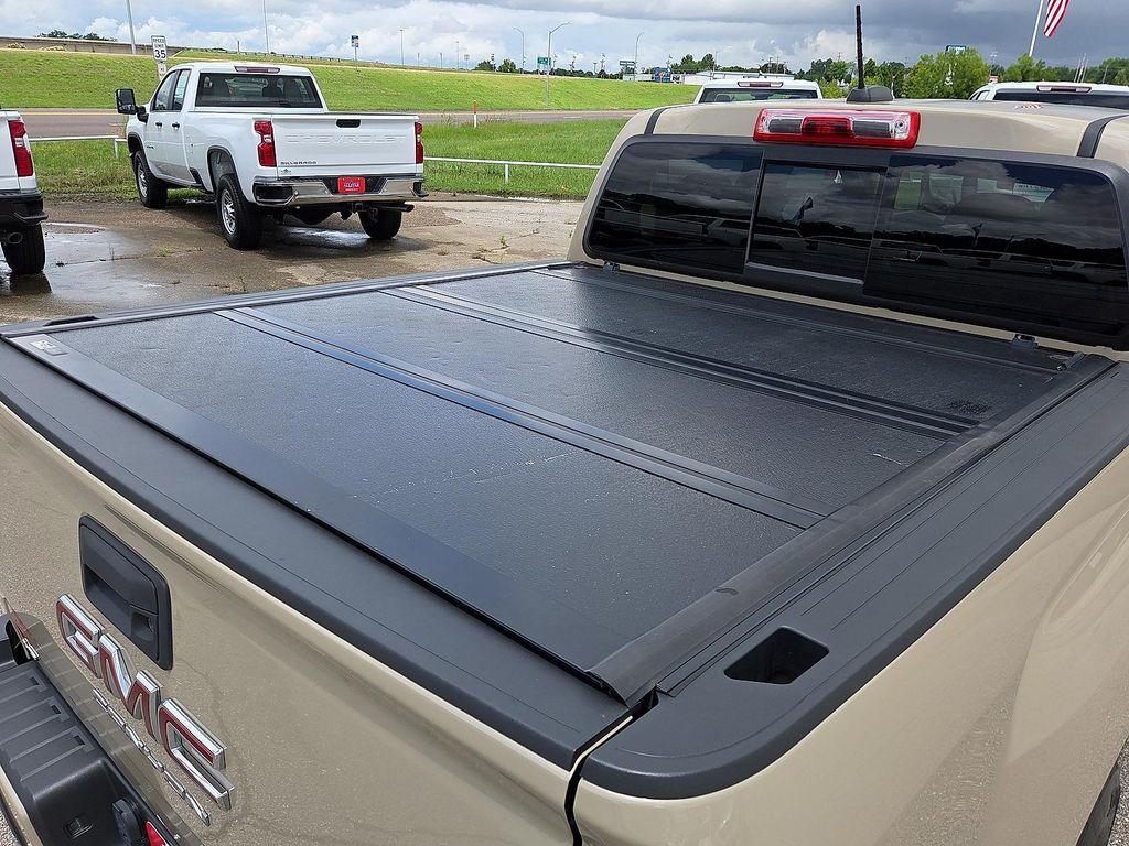 used 2022 GMC Canyon car, priced at $29,130