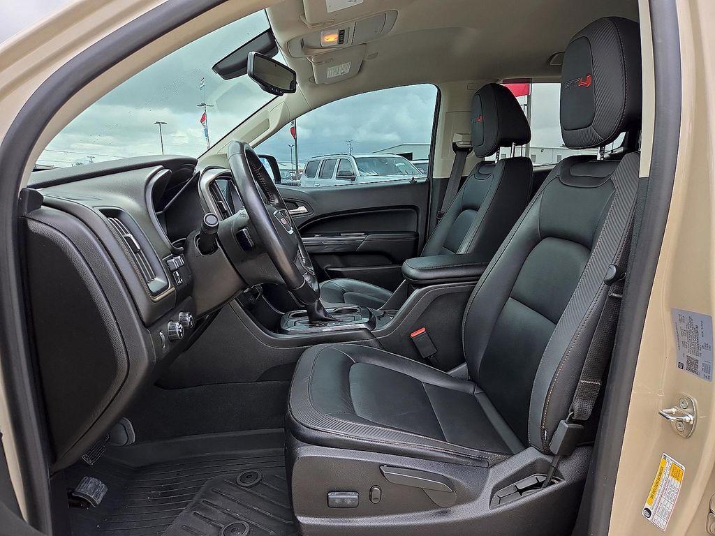 used 2022 GMC Canyon car, priced at $29,130