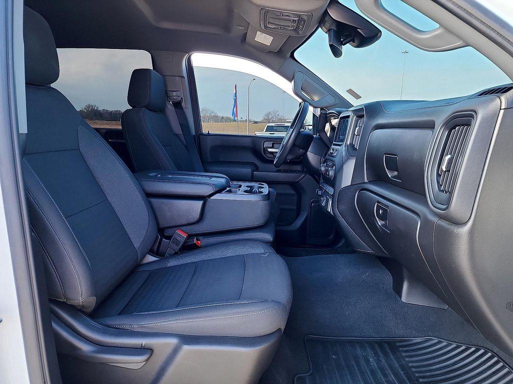 used 2025 Chevrolet Silverado 2500 car, priced at $49,987