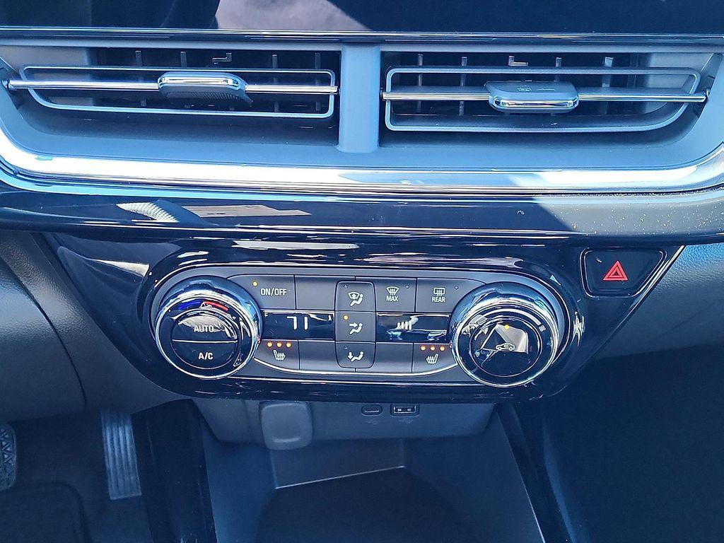 new 2026 Chevrolet Trax car, priced at $27,385