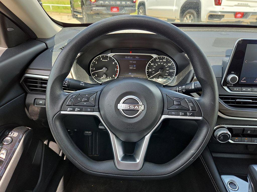 used 2023 Nissan Altima car, priced at $22,633