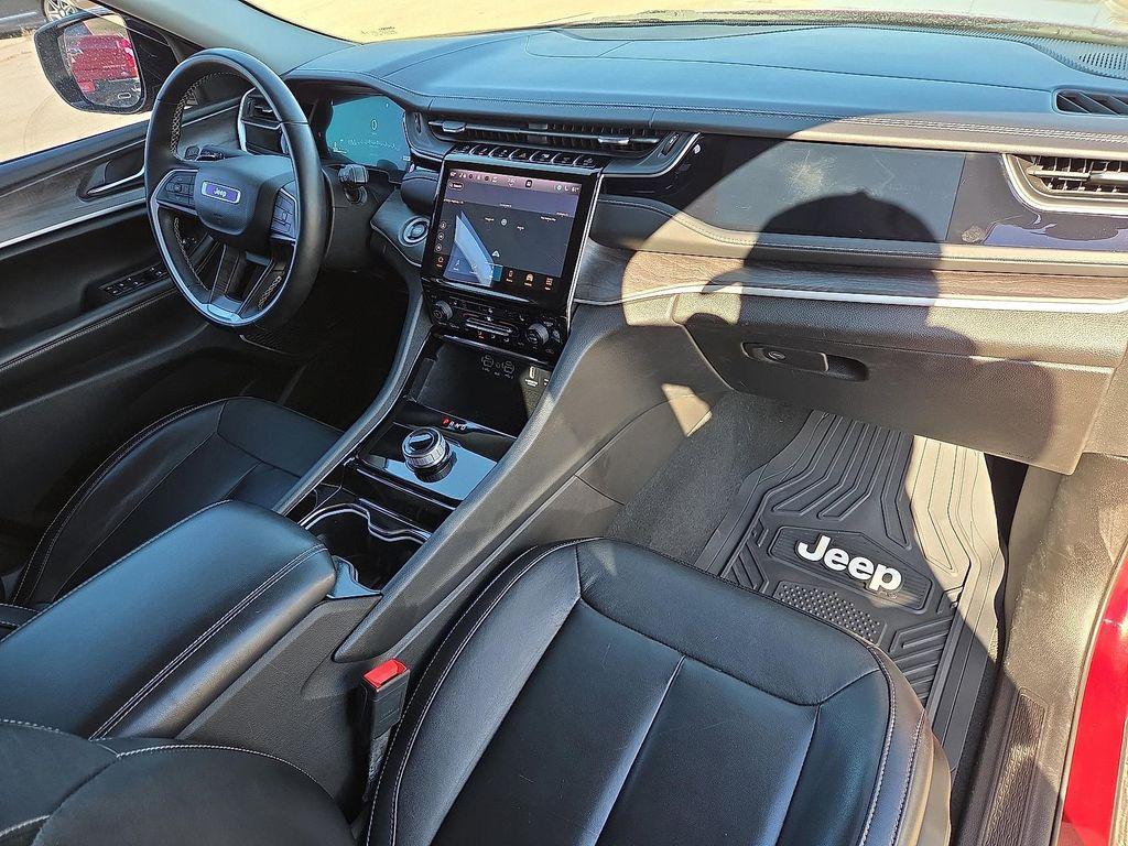 used 2022 Jeep Grand Cherokee car, priced at $29,878