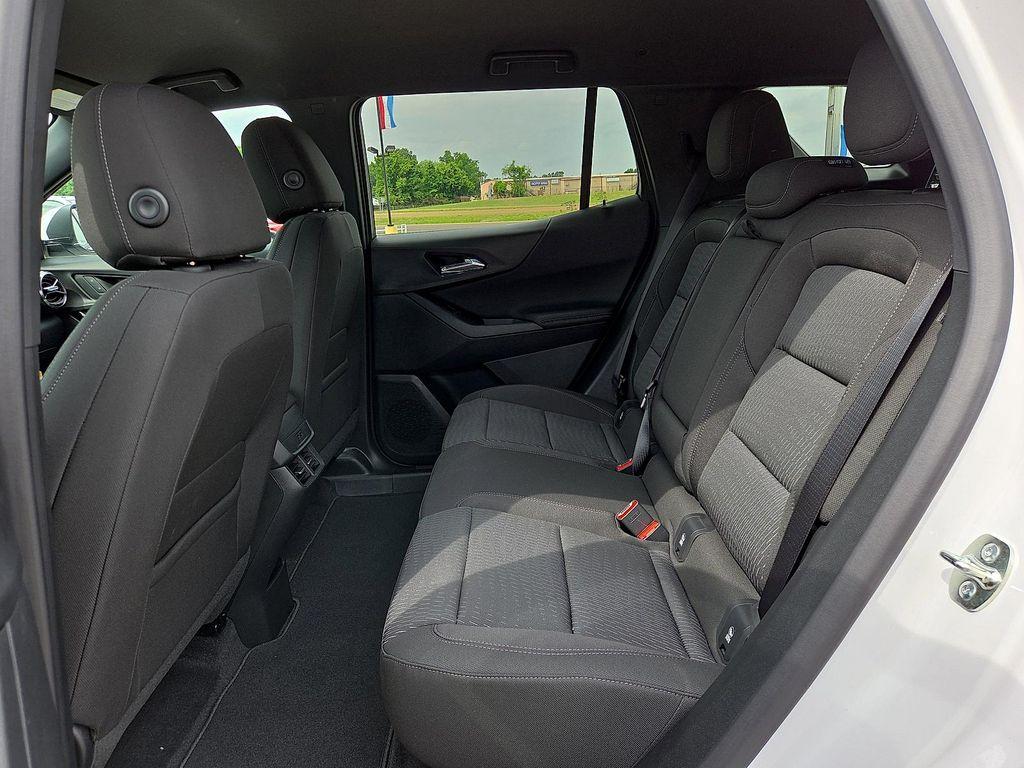 new 2026 Chevrolet Equinox car, priced at $31,204