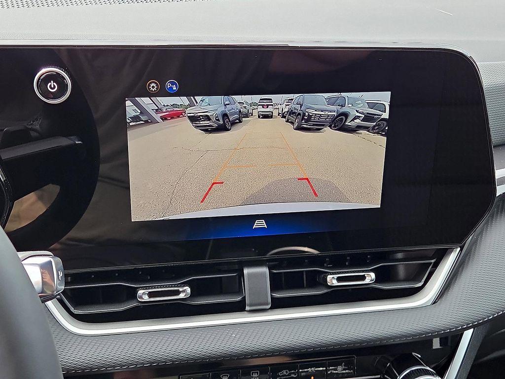 new 2026 Chevrolet Equinox car, priced at $31,204