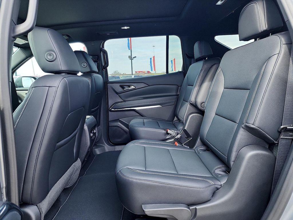 used 2026 Chevrolet Traverse car