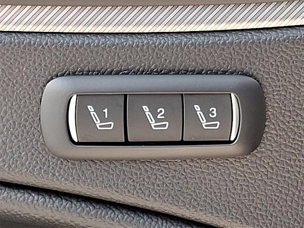 new 2025 Alfa Romeo Stelvio car, priced at $56,020