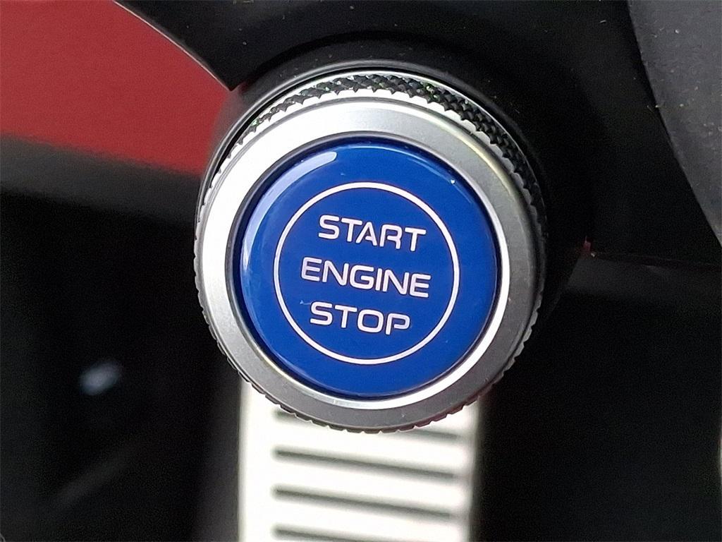 new 2025 Maserati Grecale car, priced at $93,975