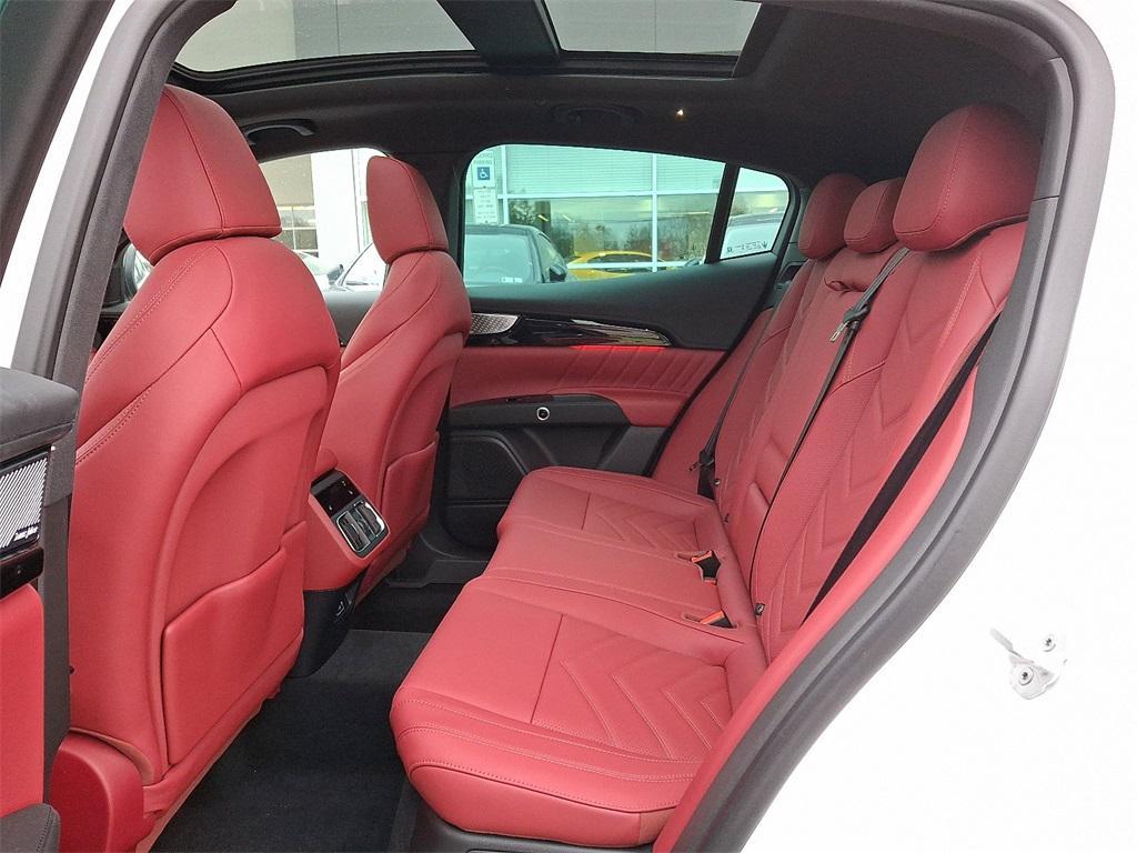 new 2025 Maserati Grecale car, priced at $93,975