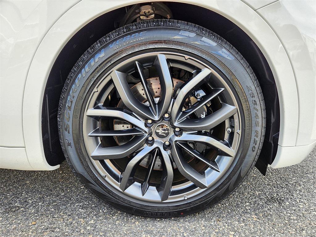 new 2024 Maserati Levante car, priced at $74,995