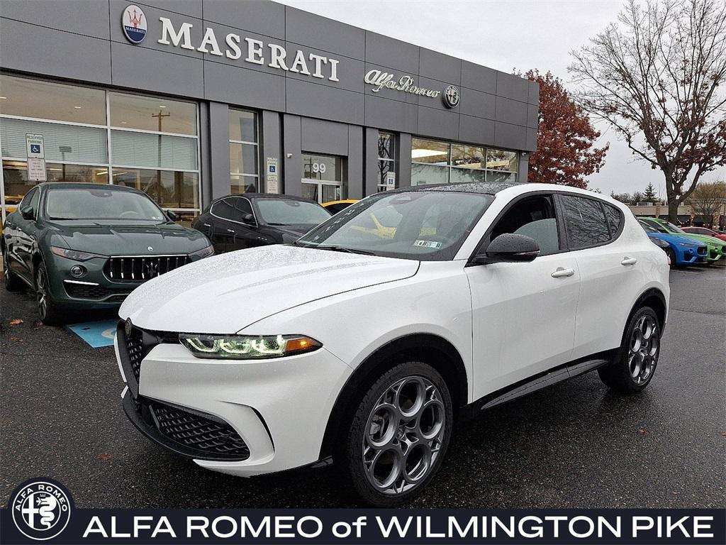 new 2025 Alfa Romeo Tonale car, priced at $38,185