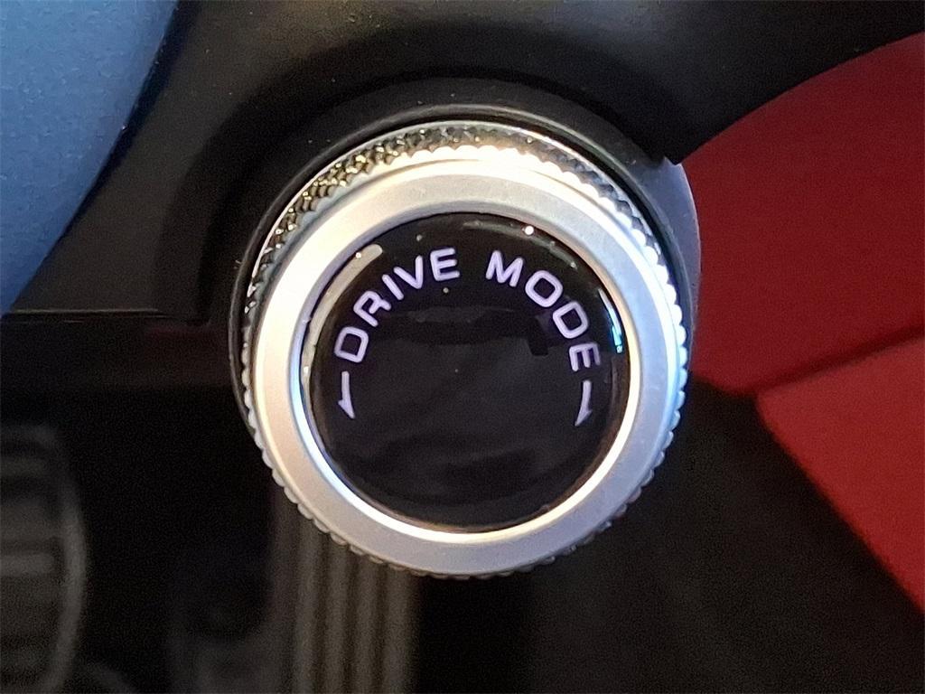 new 2025 Maserati Grecale car, priced at $86,080