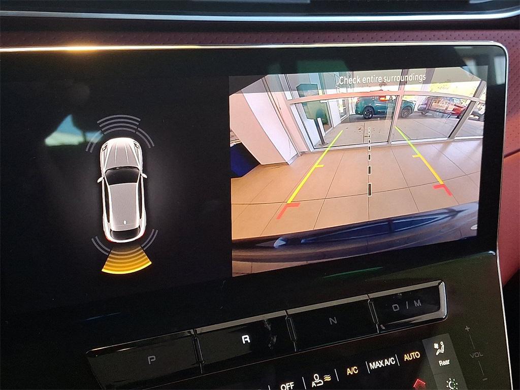 new 2025 Maserati Grecale car, priced at $86,080