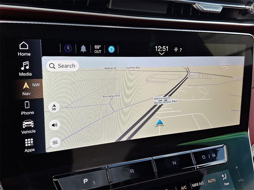 new 2025 Maserati Grecale car, priced at $89,995