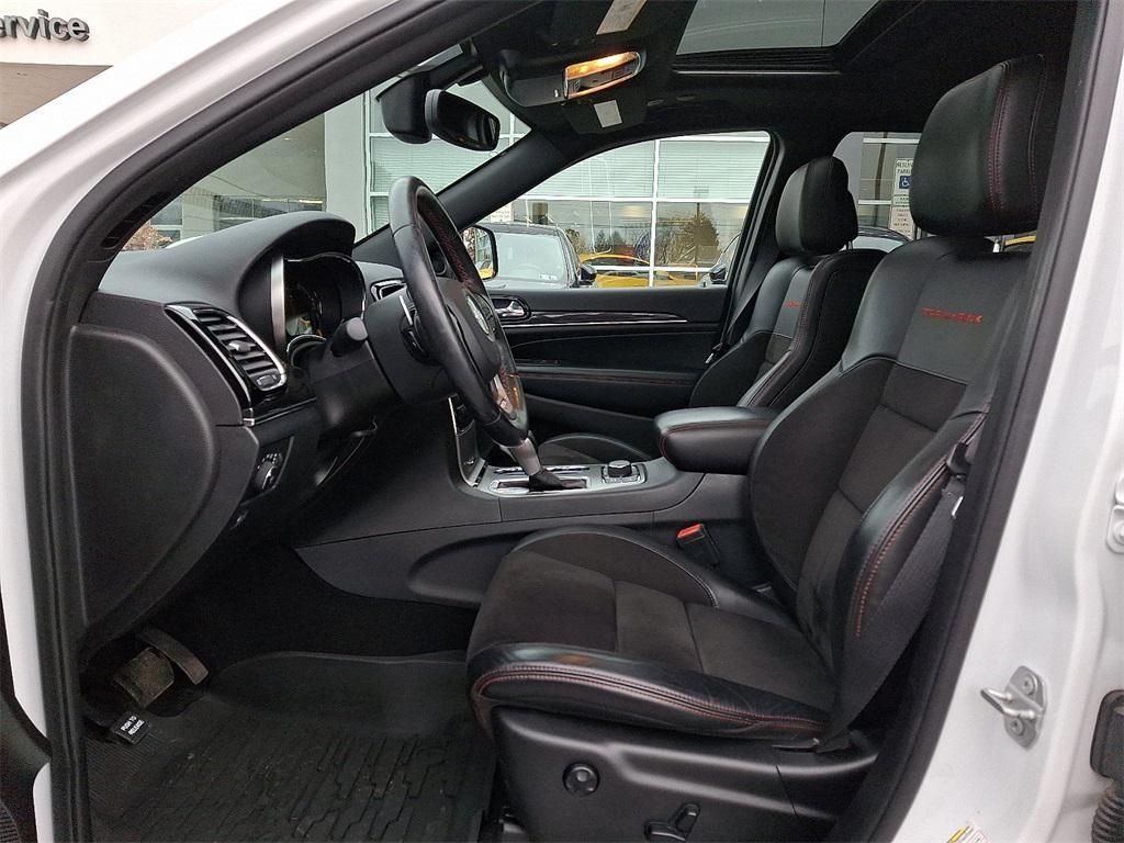 used 2020 Jeep Grand Cherokee car, priced at $27,826