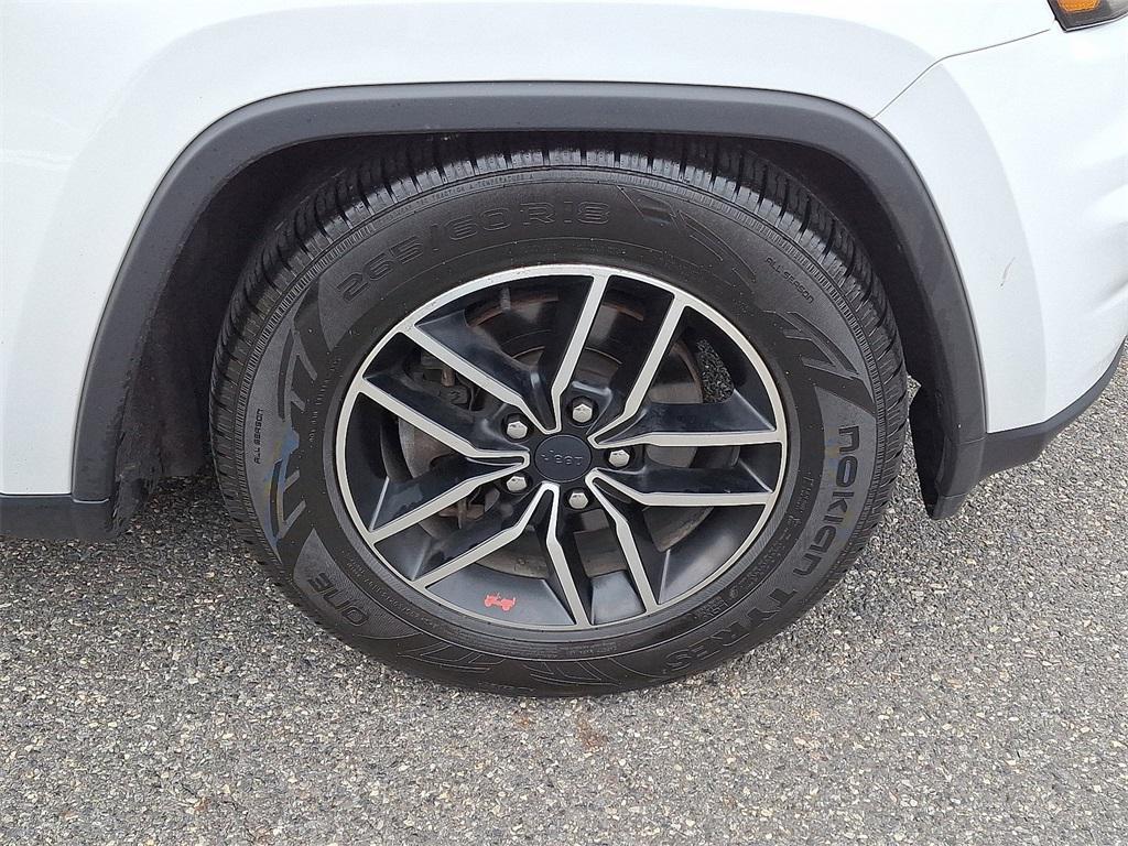 used 2020 Jeep Grand Cherokee car, priced at $27,826