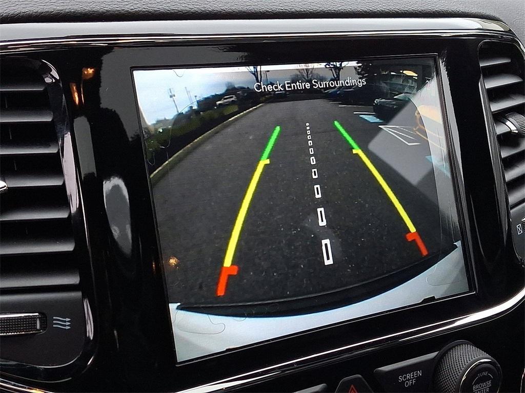 used 2020 Jeep Grand Cherokee car, priced at $27,826