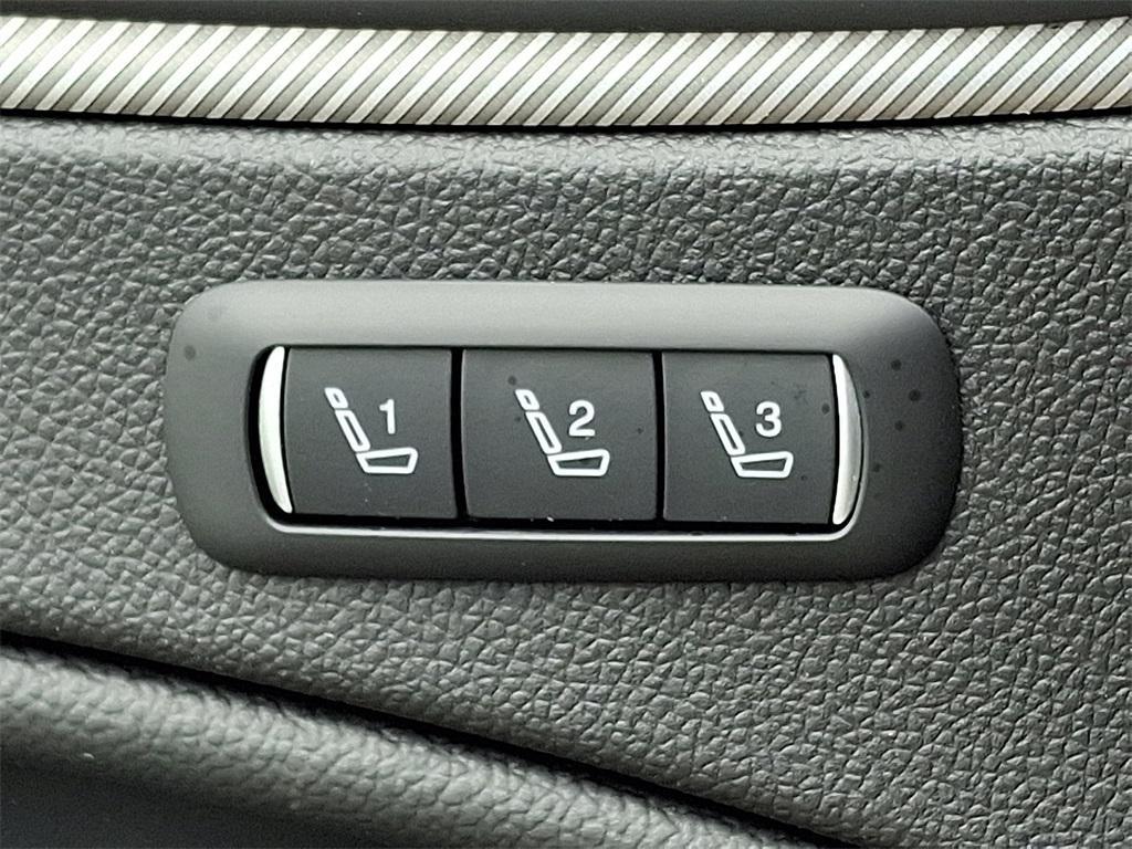 new 2025 Alfa Romeo Stelvio car, priced at $53,770