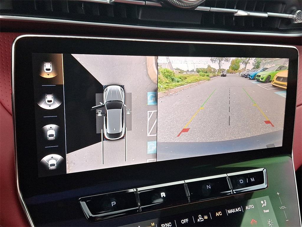 new 2025 Maserati Grecale car, priced at $92,155