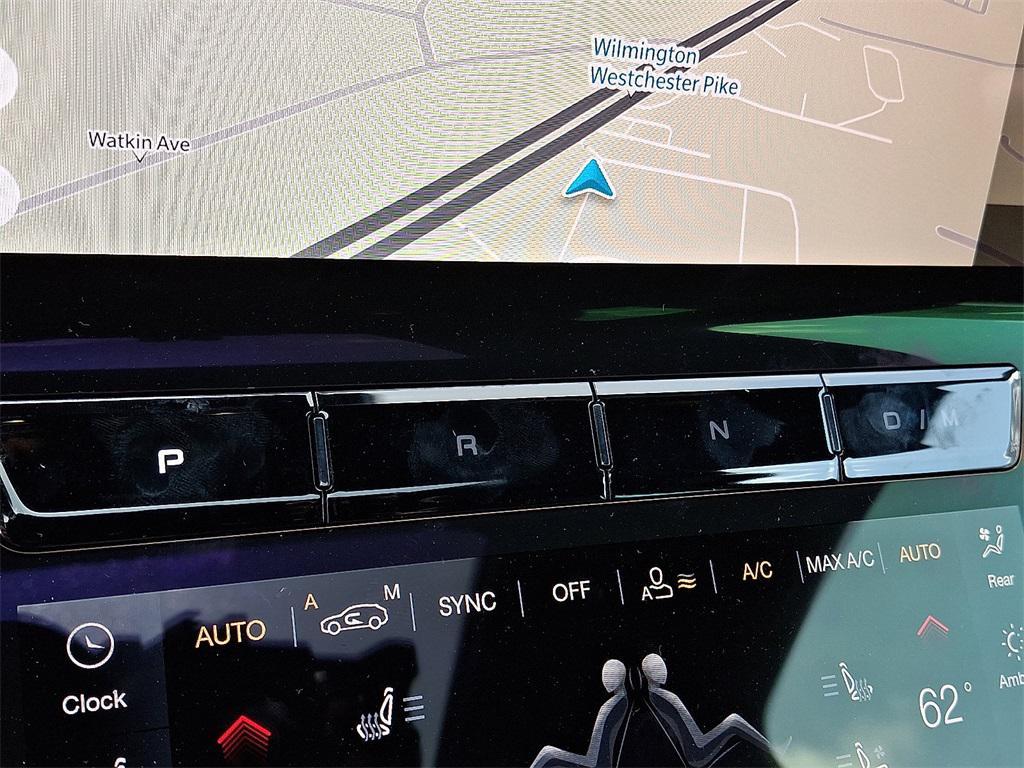 new 2025 Maserati Grecale car, priced at $83,575