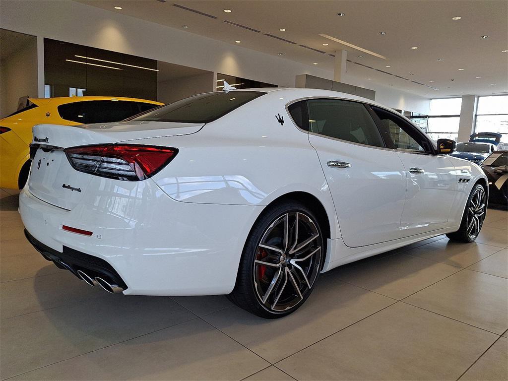 new 2024 Maserati Quattroporte car, priced at $95,495
