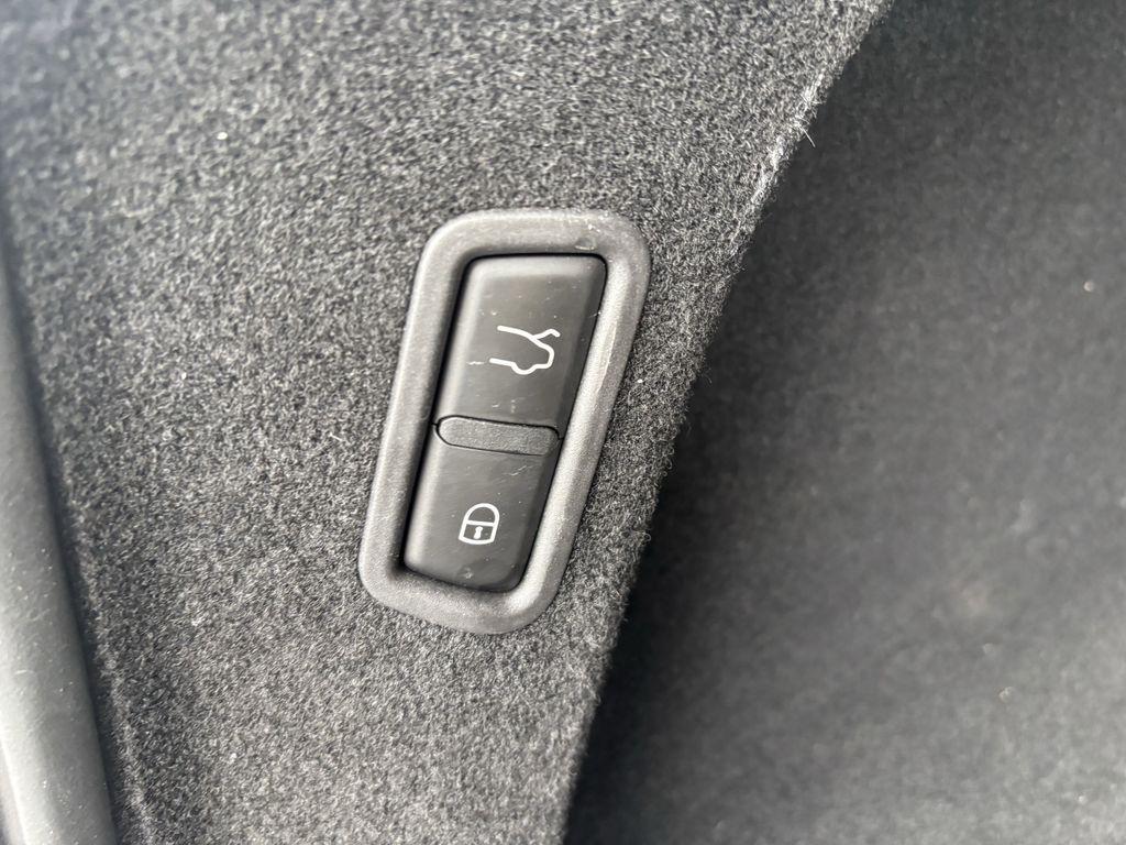 used 2022 Maserati Levante car, priced at $37,995