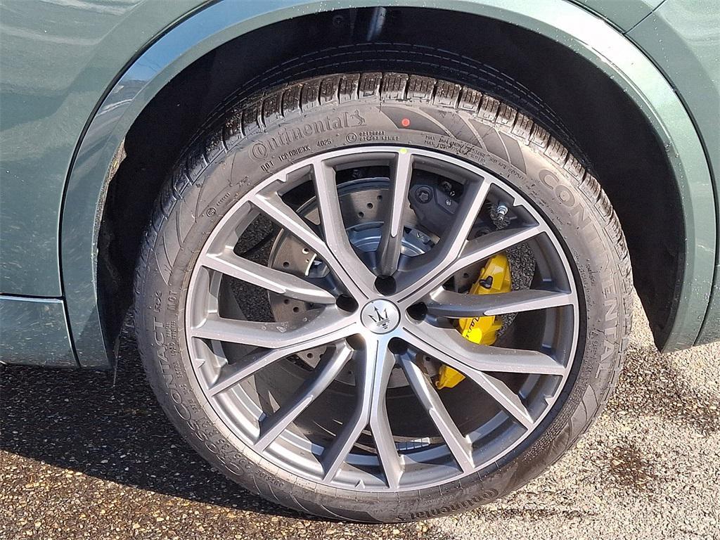 new 2026 Maserati Grecale car, priced at $96,205