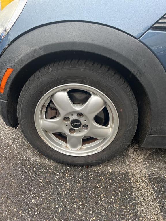 new 2009 MINI Cooper S car, priced at $5,995