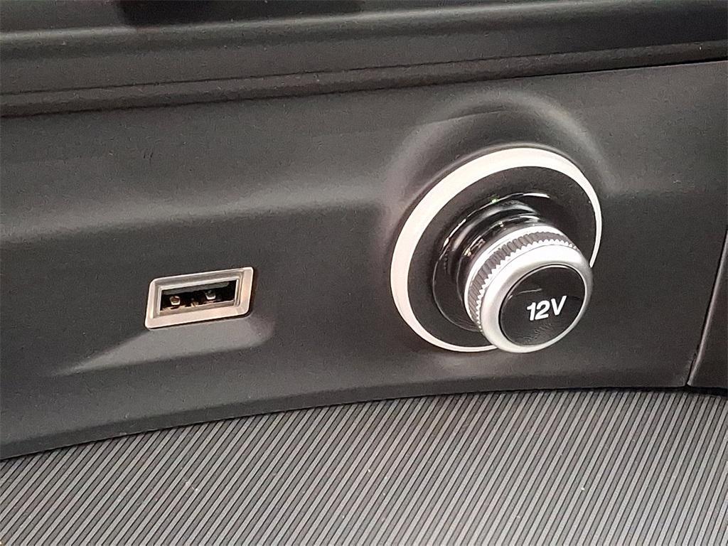 new 2025 Alfa Romeo Stelvio car, priced at $53,715