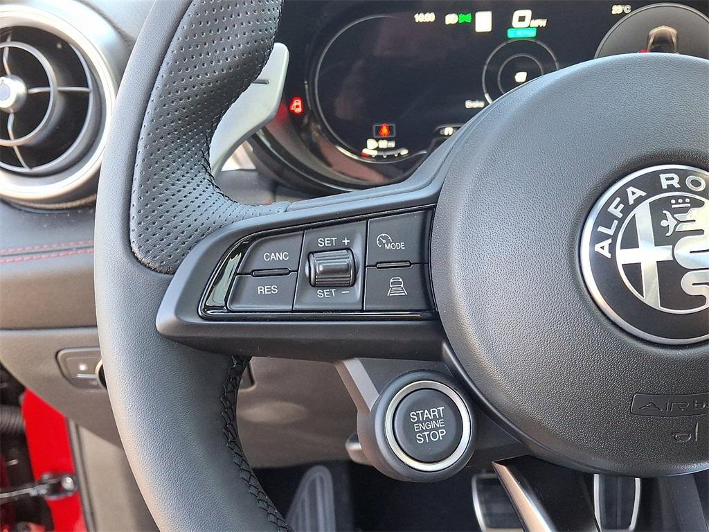 new 2025 Alfa Romeo Tonale car, priced at $51,125