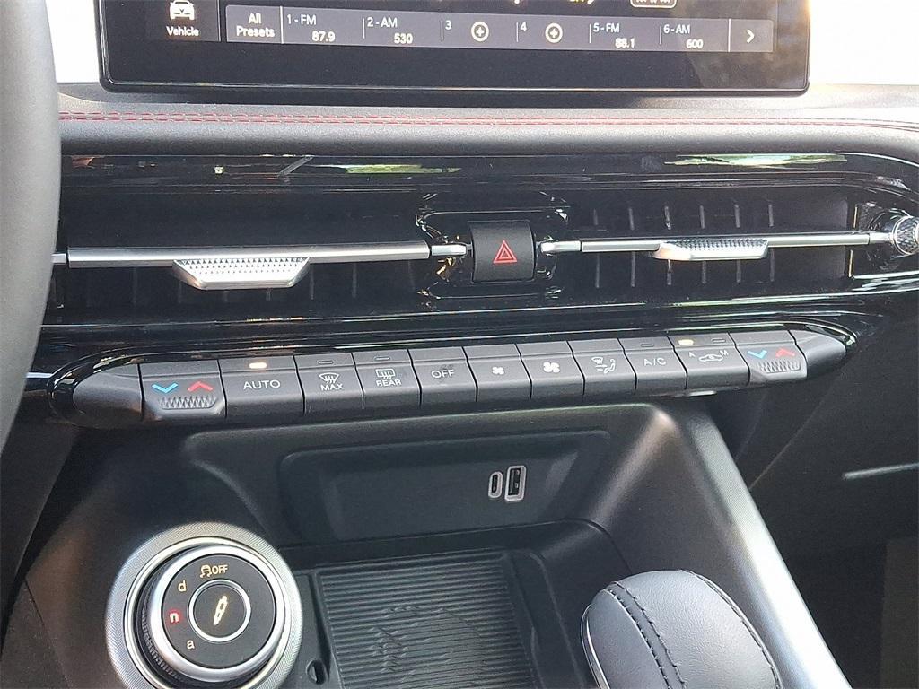 new 2025 Alfa Romeo Tonale car, priced at $51,125