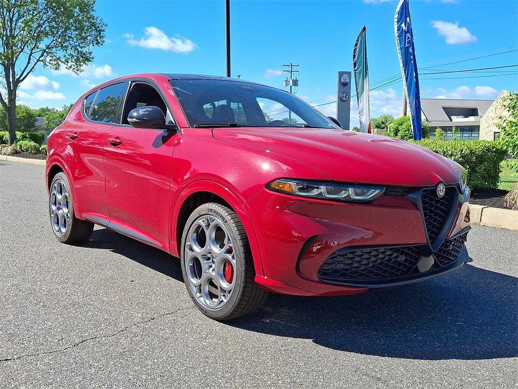 new 2025 Alfa Romeo Tonale car, priced at $51,125