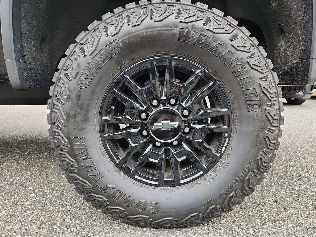 used 2026 Chevrolet Silverado 2500 car, priced at $80,385