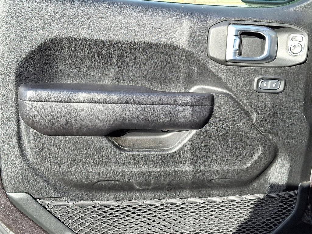 used 2021 Jeep Wrangler Unlimited car, priced at $30,995