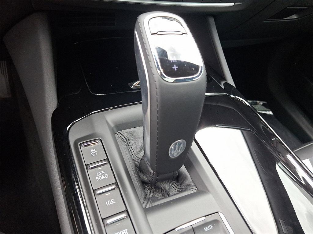 new 2024 Maserati Levante car, priced at $74,995