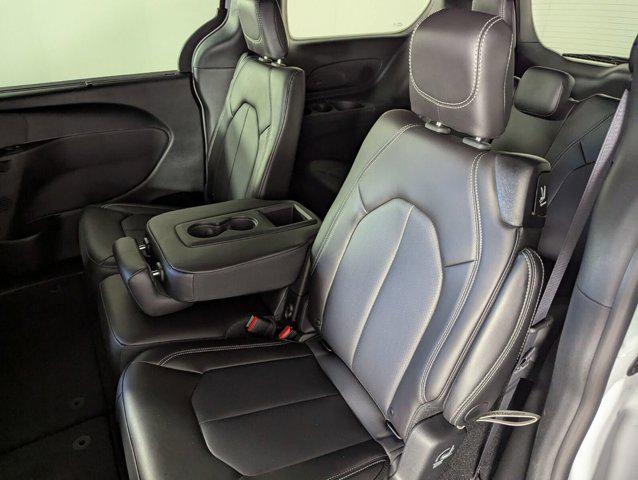 new 2026 Chrysler Pacifica car, priced at $40,027