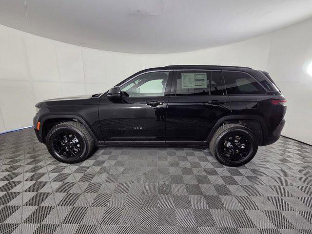 new 2026 Jeep Grand Cherokee car, priced at $40,700