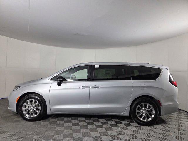 new 2026 Chrysler Pacifica car, priced at $45,078