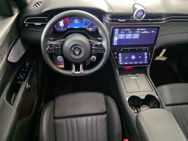 new 2025 Maserati Grecale car, priced at $76,065