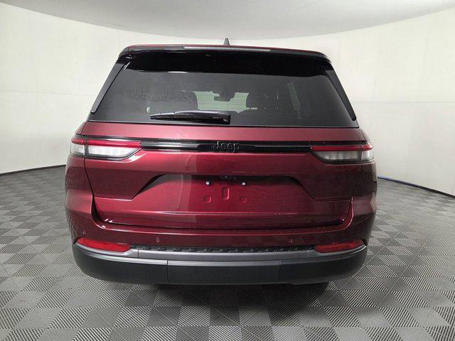 new 2026 Jeep Grand Cherokee car, priced at $36,658