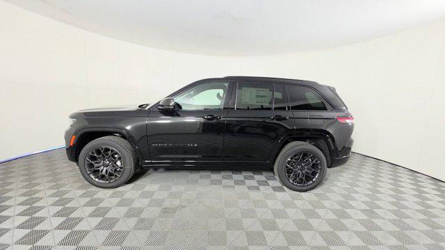 new 2025 Jeep Grand Cherokee car, priced at $59,176