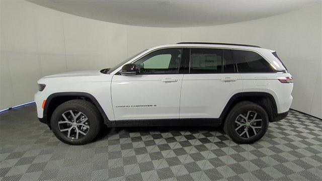 new 2025 Jeep Grand Cherokee car, priced at $33,017
