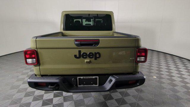 new 2026 Jeep Gladiator car, priced at $40,912