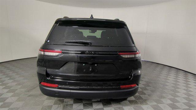 new 2025 Jeep Grand Cherokee car, priced at $37,091