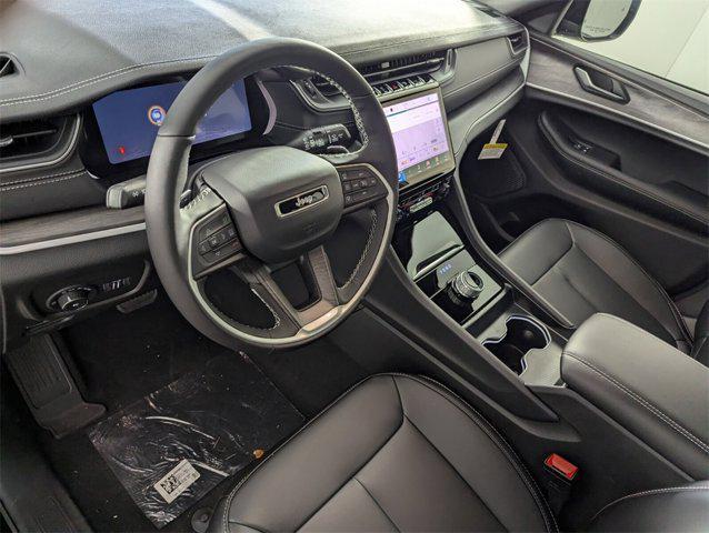 new 2025 Jeep Grand Cherokee car, priced at $37,091